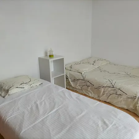 Petite Maison, Le Charme De L'ancien *