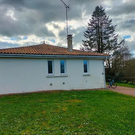 Petite Maison, Le Charme De L'ancien Saint-Mesmin (Vendee)