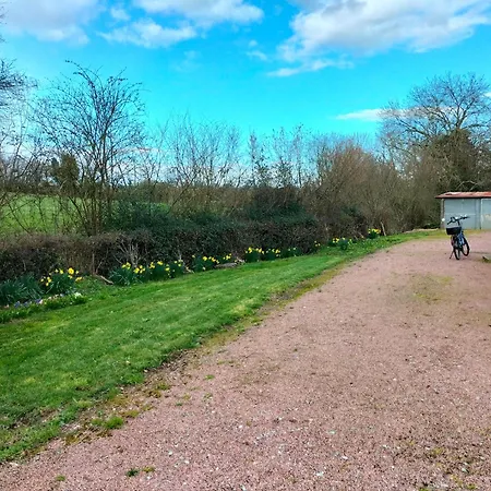 Petite Maison, Le Charme De L'ancien * Saint-Mesmin (Vendee)